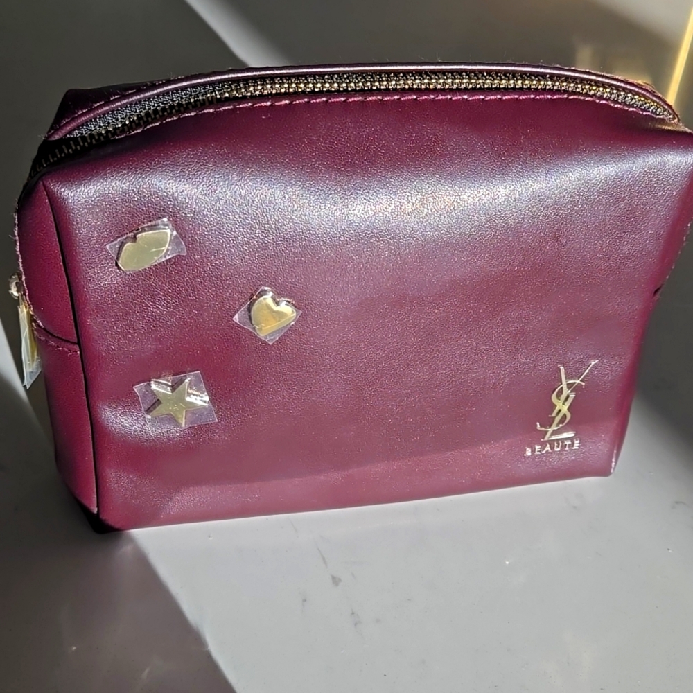 New never used Yves Saint Laurent beaute bag zipper clutch pouch make up bag ⭐ ❤